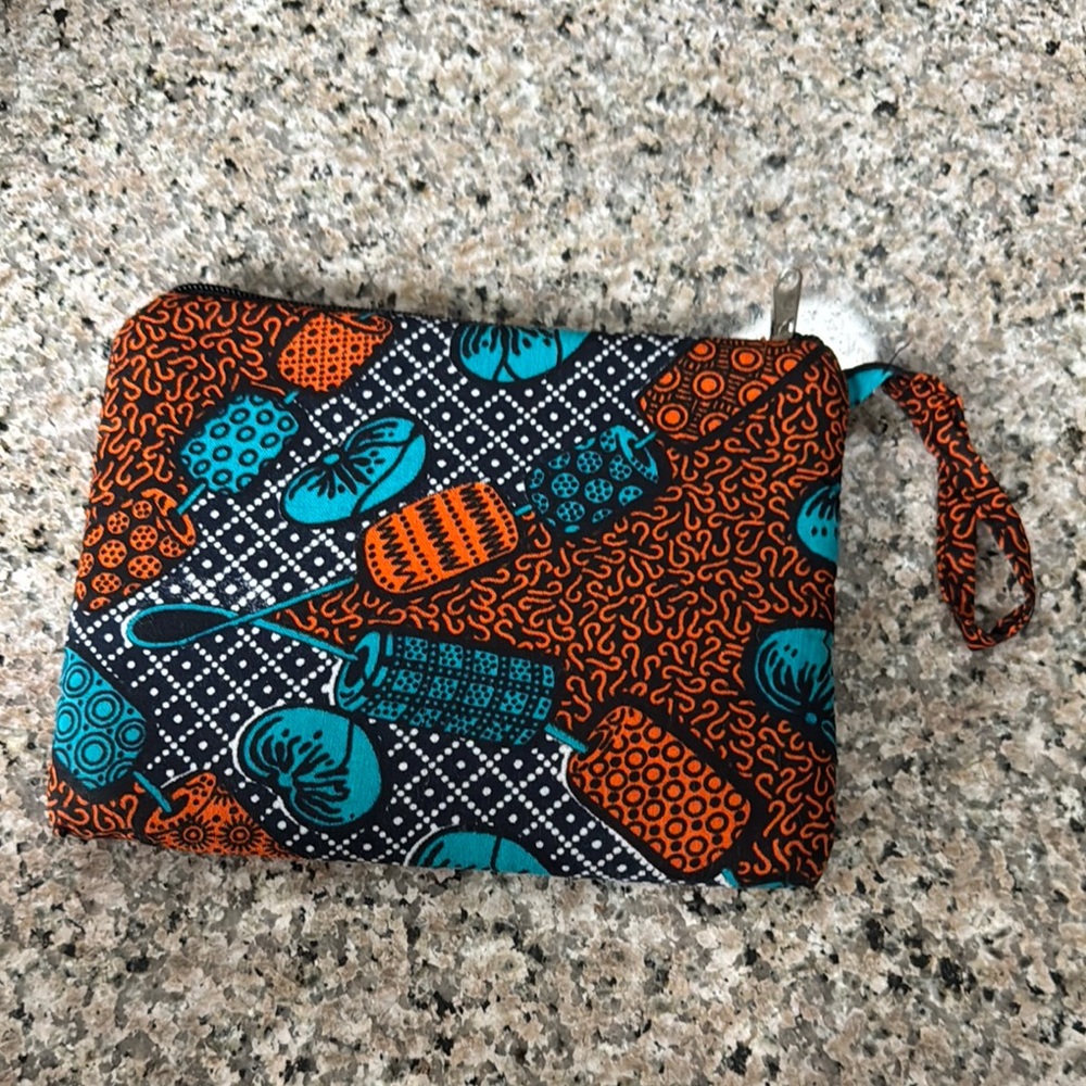 Colorful Patterned Clutch - Picture 2 of 2
